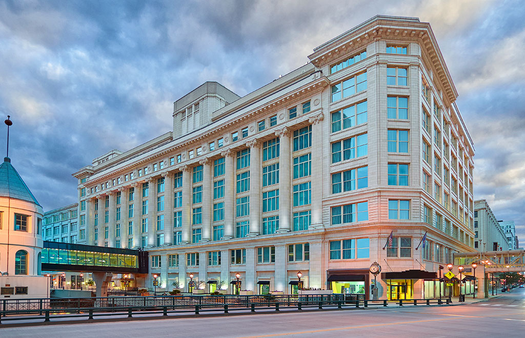 Residence Inn Milwaukee Downtown Exterior